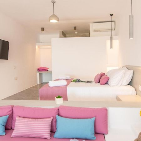 Parathyro Sto Aigaio 2 - Small Suites Tínos Cameră foto