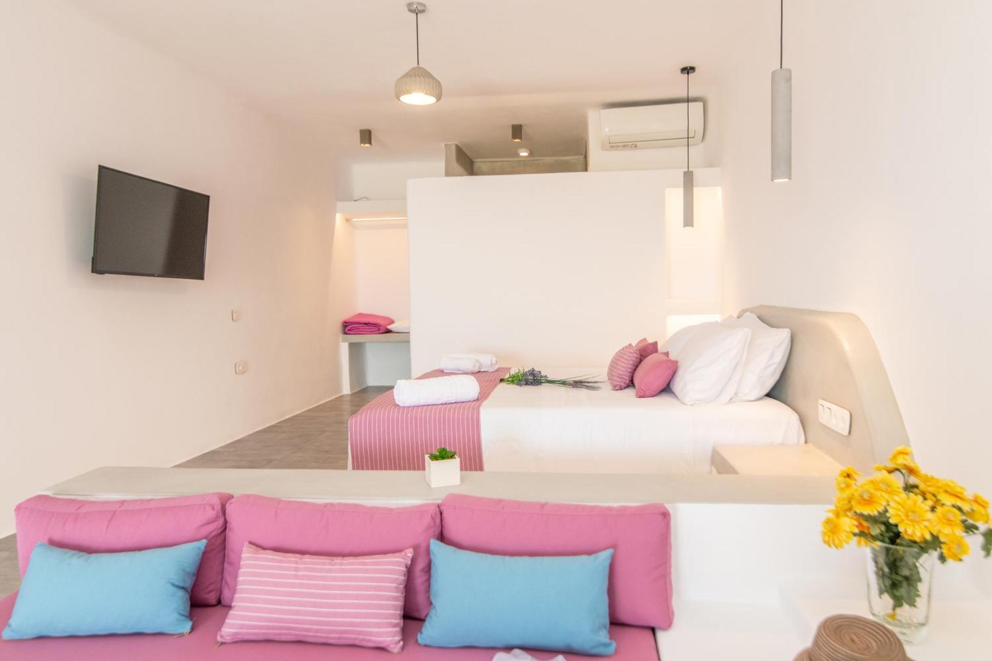 Parathyro Sto Aigaio 2 - Small Suites Tínos Cameră foto