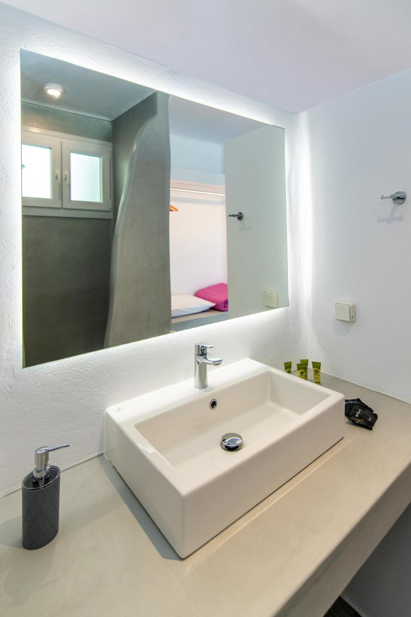 Parathyro Sto Aigaio 2 - Small Suites Tínos Cameră foto