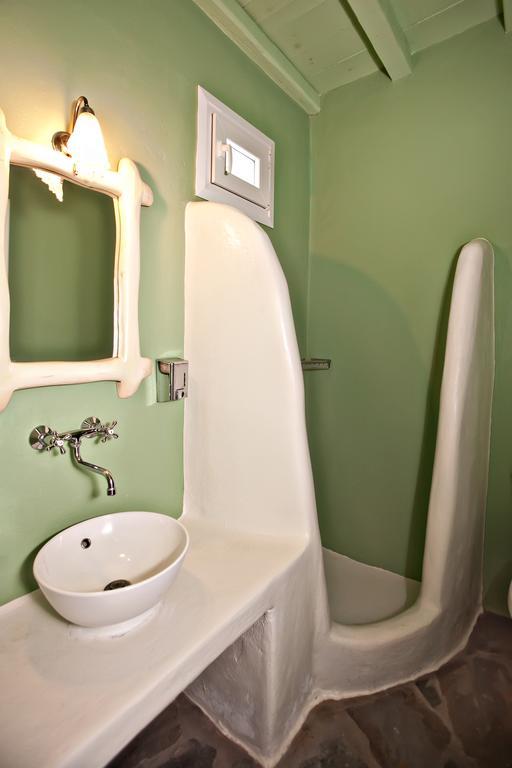 Parathyro Sto Aigaio 2 - Small Suites Tínos Cameră foto